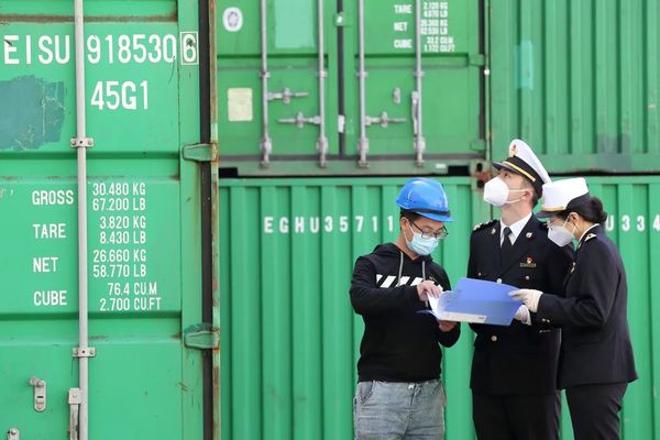 上海港进口旧设备报关，旧设备进口报关单据清单【一般贸易报关攻略】